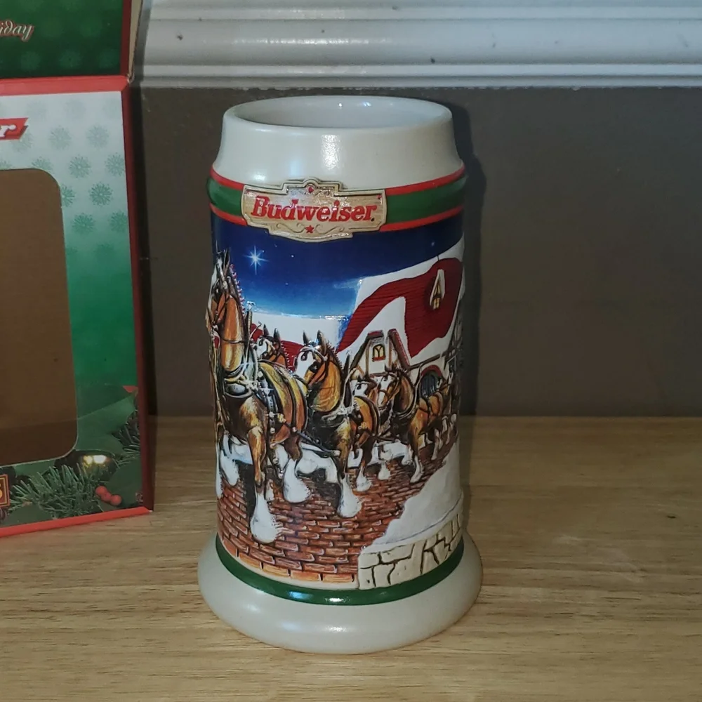 Budweiser 1998 holiday
